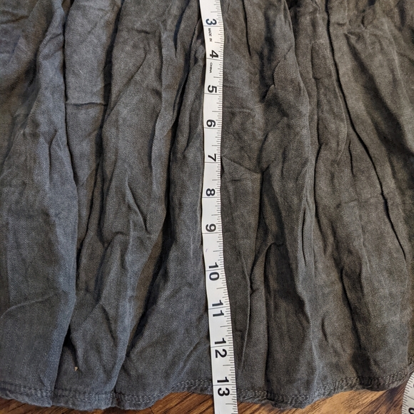 Ollie and Chloe by Jolie Off the shoulder crop top - Picture 2 of 8